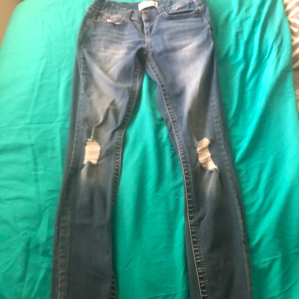 Jeans